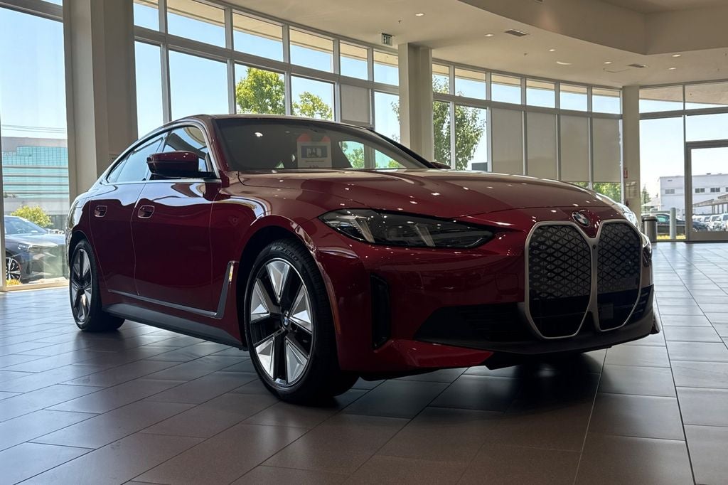 2026 BMW i4 eDrive40