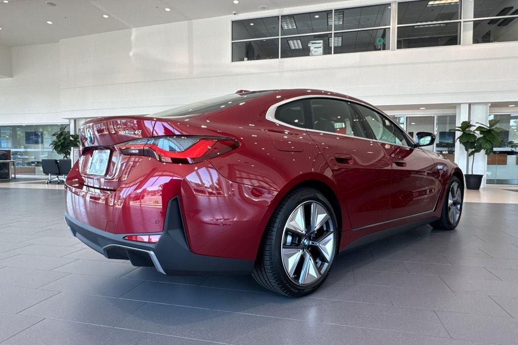 2026 BMW i4 eDrive40