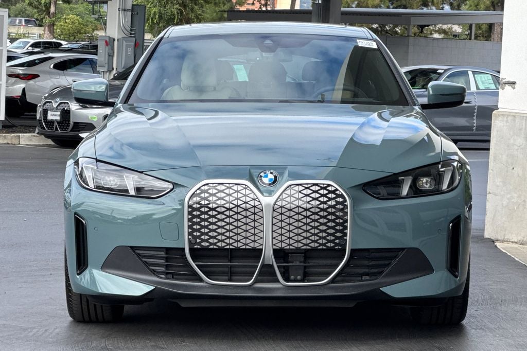 2026 BMW i4 eDrive40