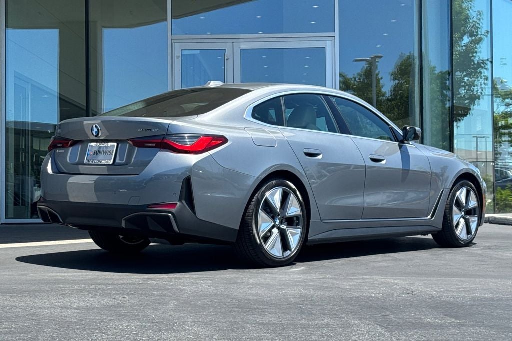 2026 BMW i4 eDrive40