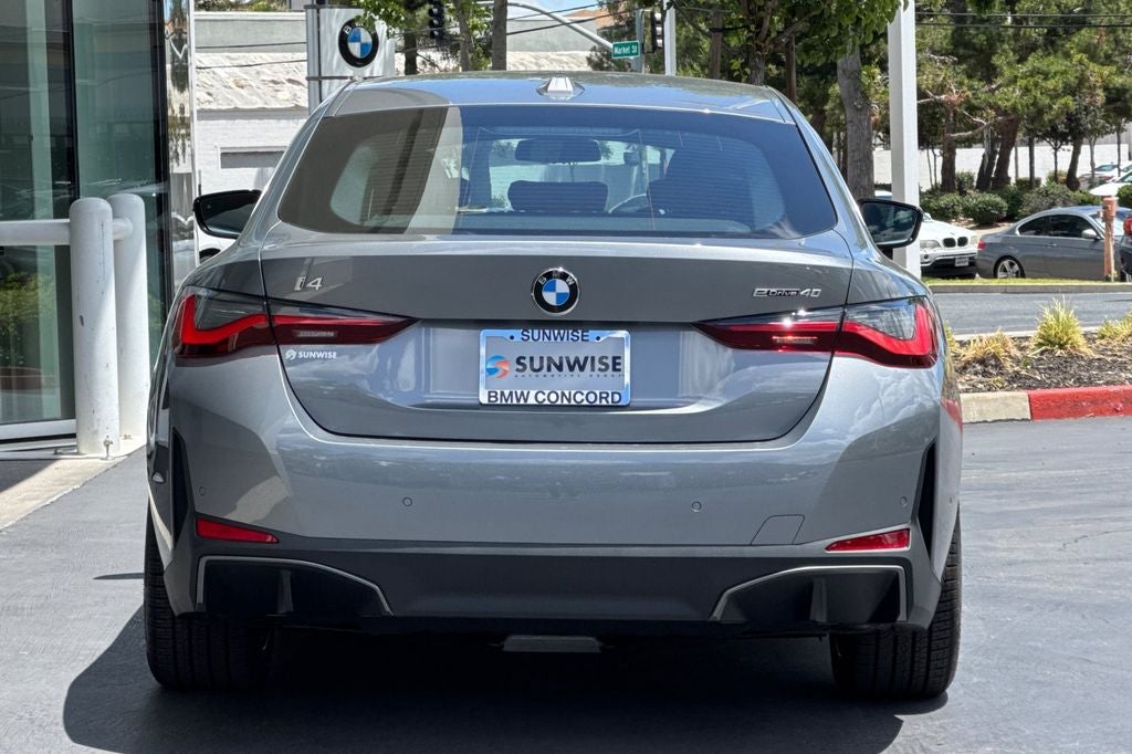 2026 BMW i4 eDrive40