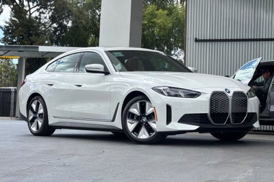 2026 BMW i4 eDrive40