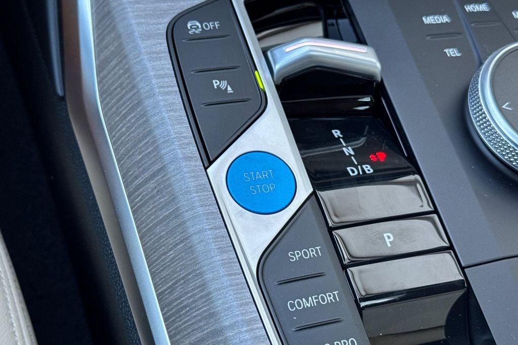2026 BMW i4 eDrive40