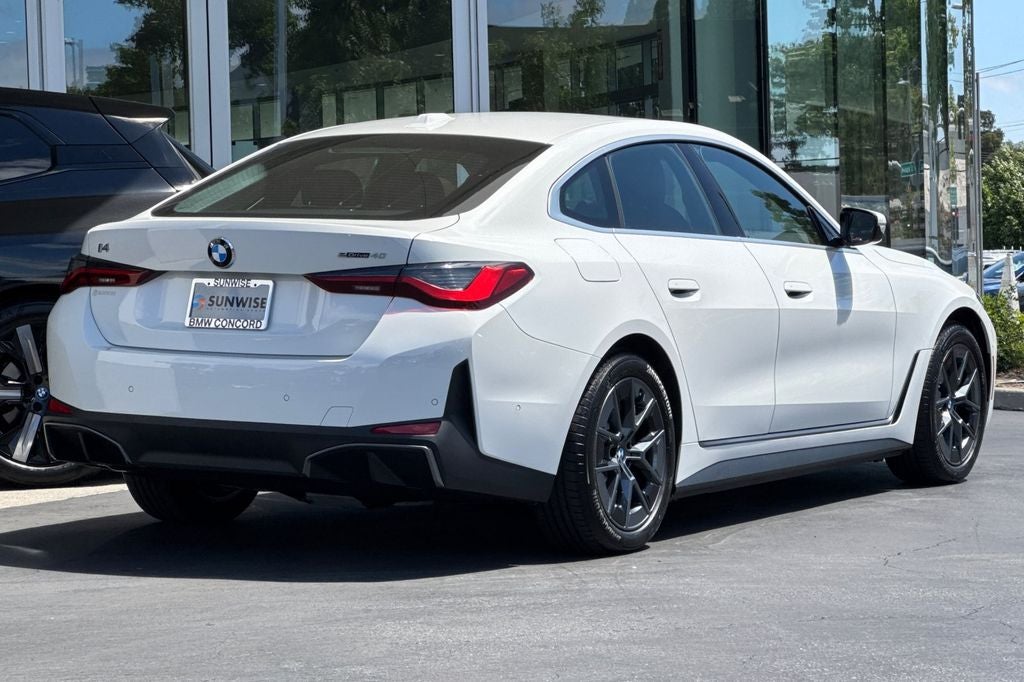 2026 BMW i4 eDrive40