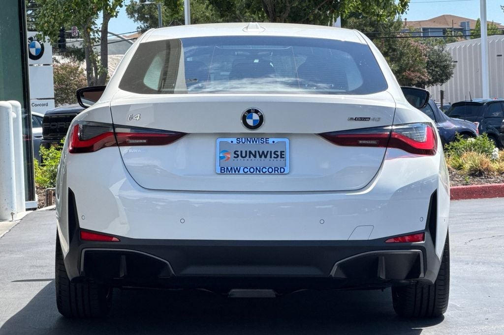 2026 BMW i4 eDrive40