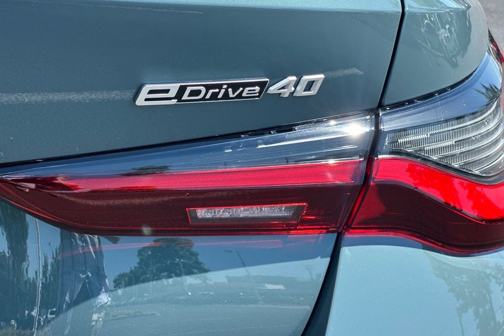 2026 BMW i4 eDrive40
