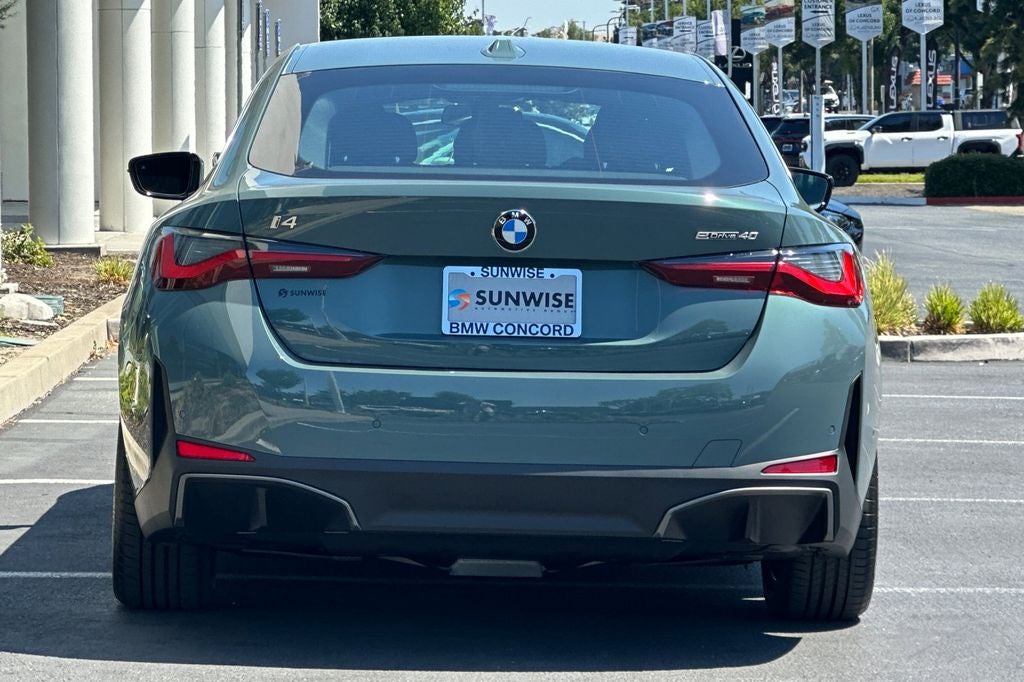 2026 BMW i4 eDrive40