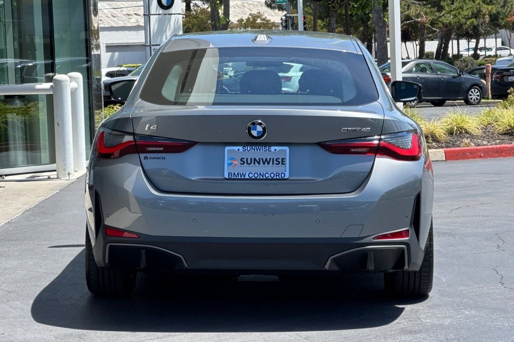 2026 BMW i4 eDrive40