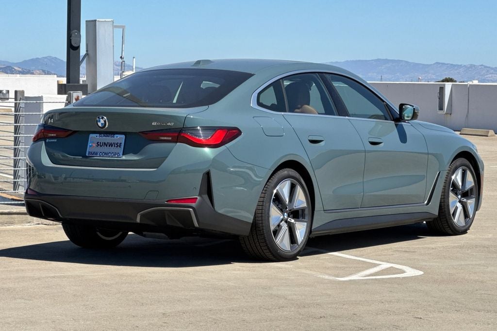 2026 BMW i4 eDrive40