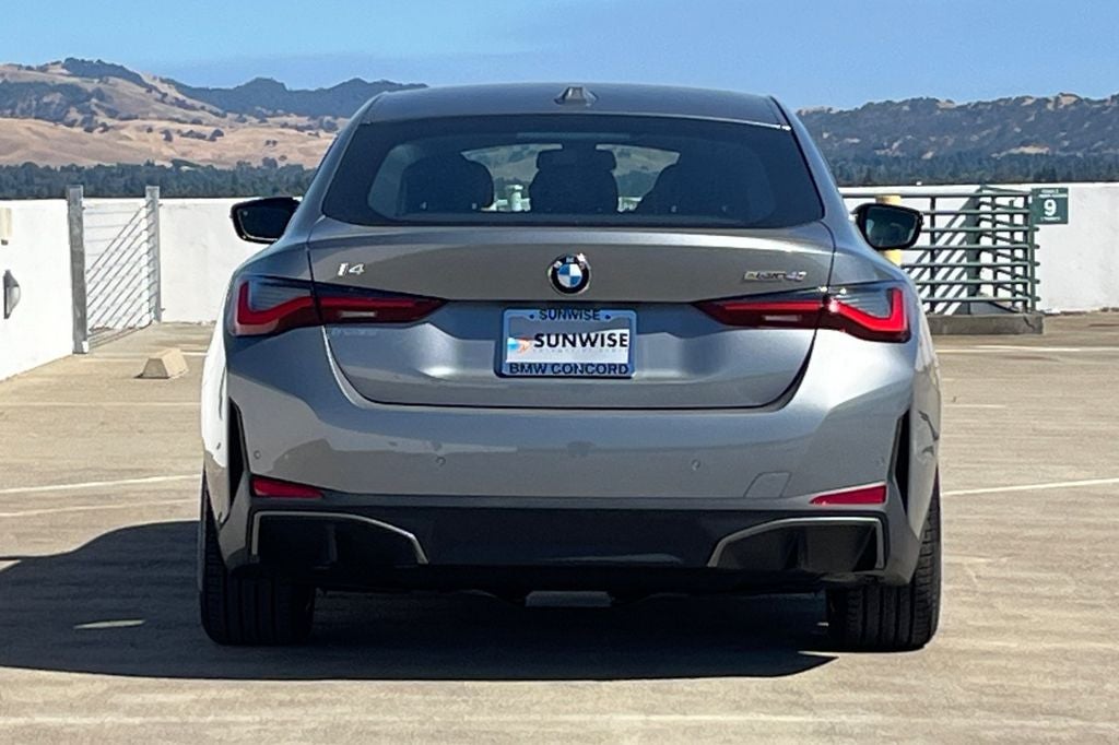 2026 BMW i4 eDrive40