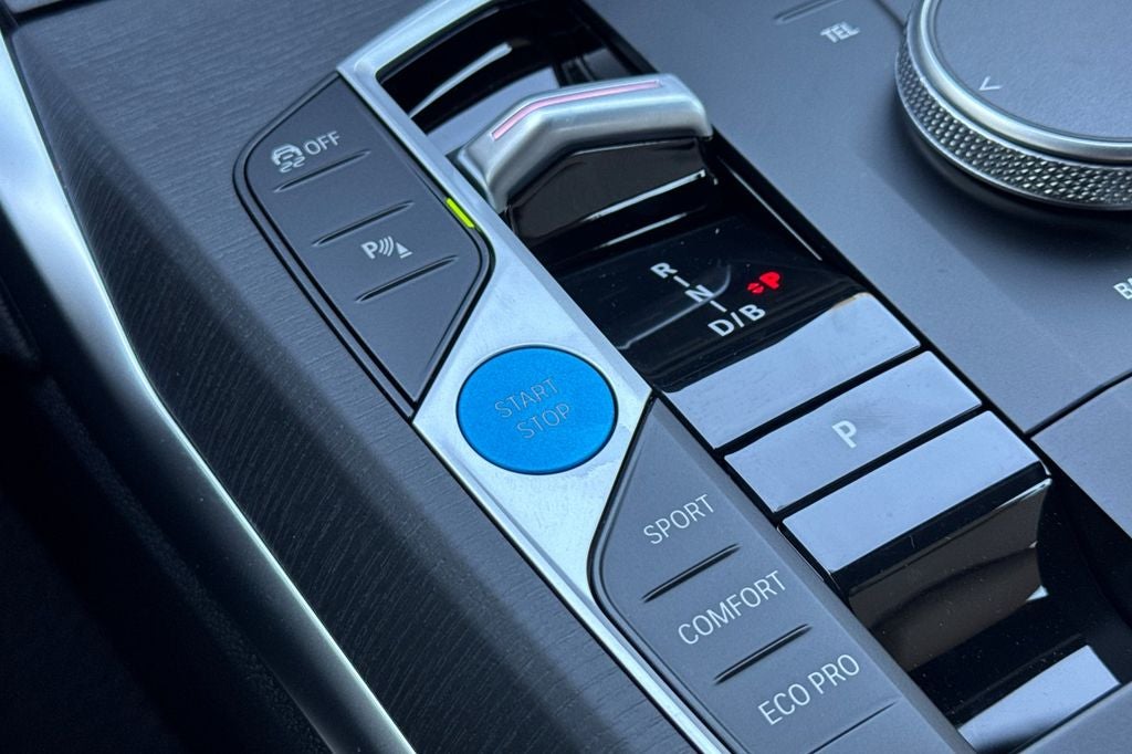 2026 BMW i4 eDrive40