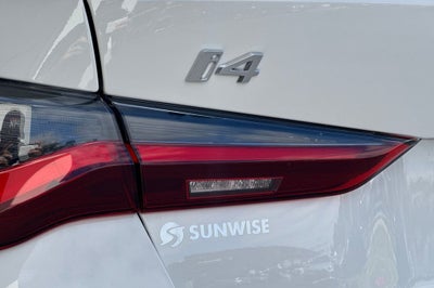 2026 BMW i4 eDrive40