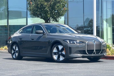 2026 BMW i4 eDrive40