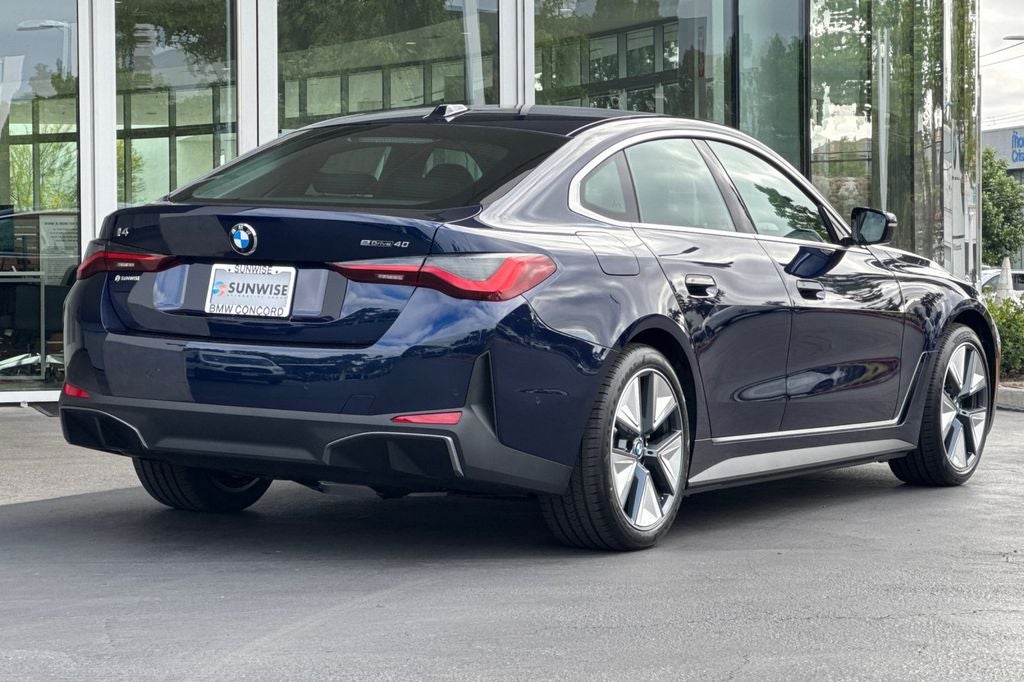 2026 BMW i4 eDrive40