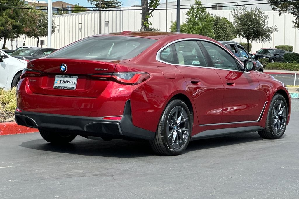 2026 BMW i4 eDrive40