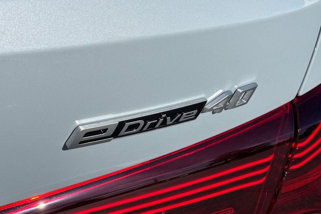 2026 BMW i4 eDrive40