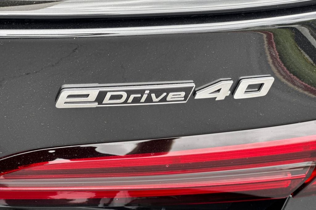 2026 BMW i5 eDrive40