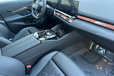 2027 BMW 5 Series i5 edr