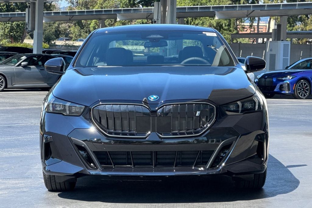 2027 BMW 5 Series i5 edr