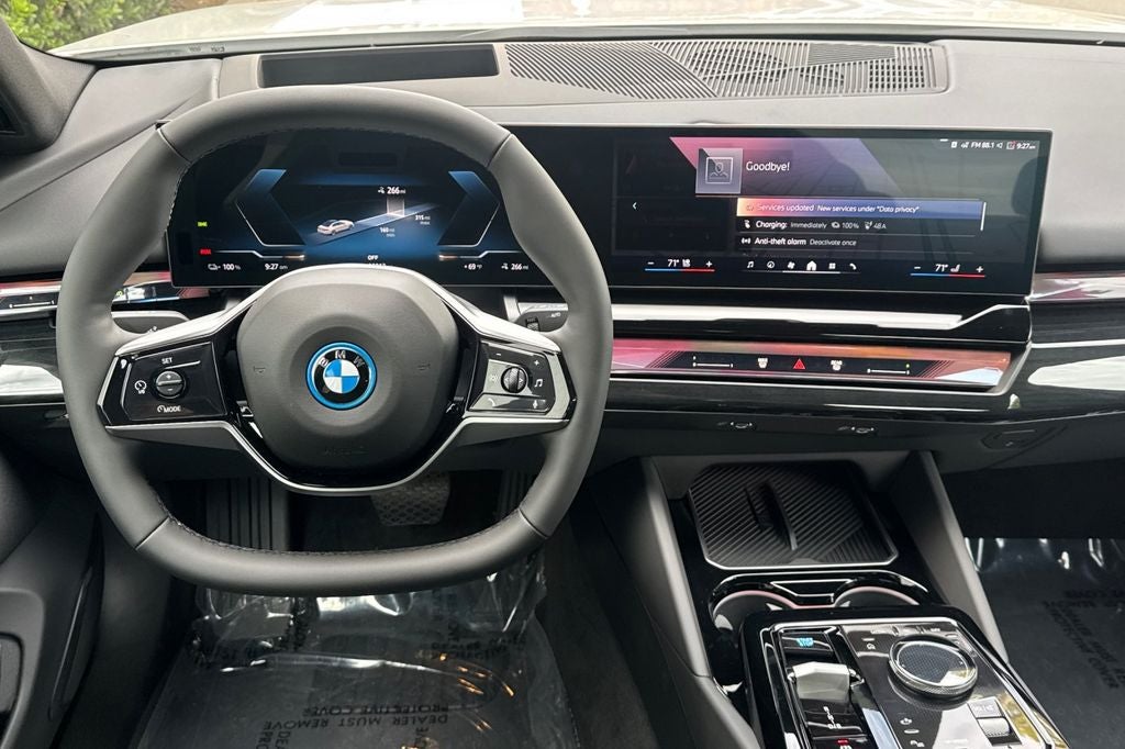 2027 BMW 5 Series i5 edr