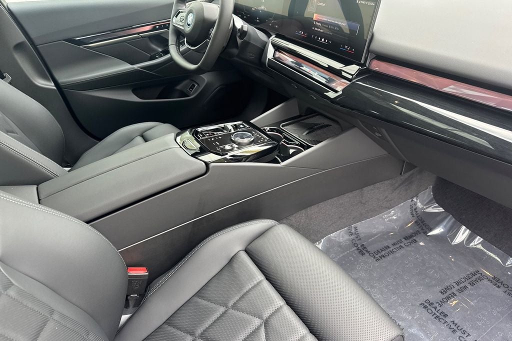 2027 BMW 5 Series i5 edr