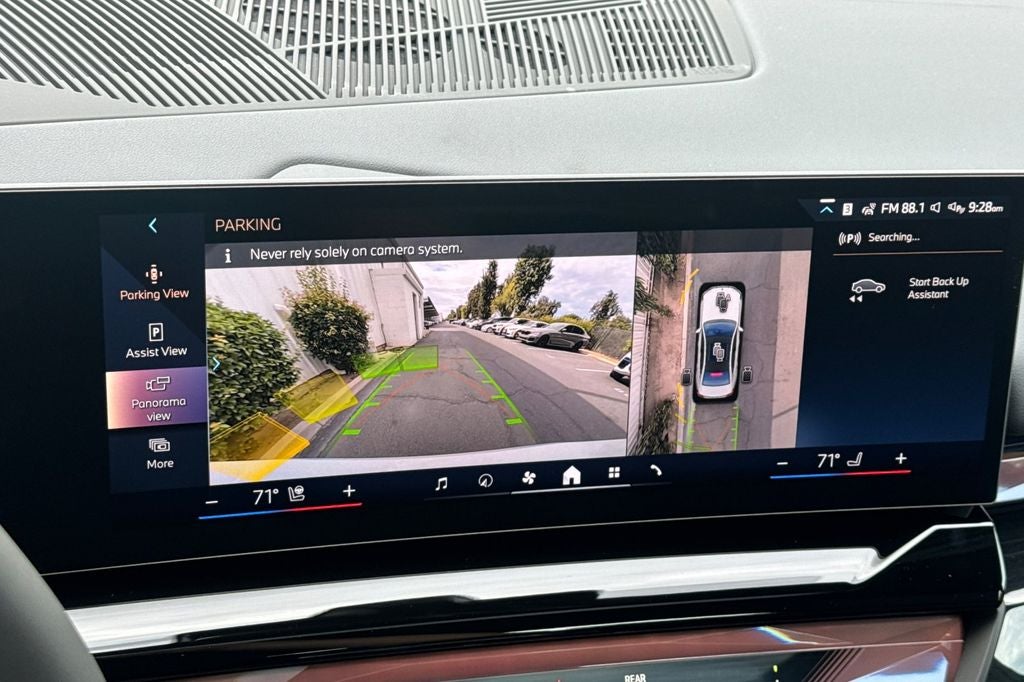 2027 BMW 5 Series i5 edr