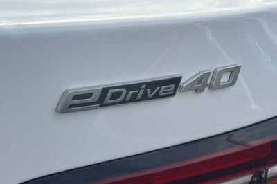 2027 BMW 5 Series i5 edr