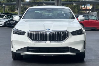 2027 BMW 5 Series i5 edr