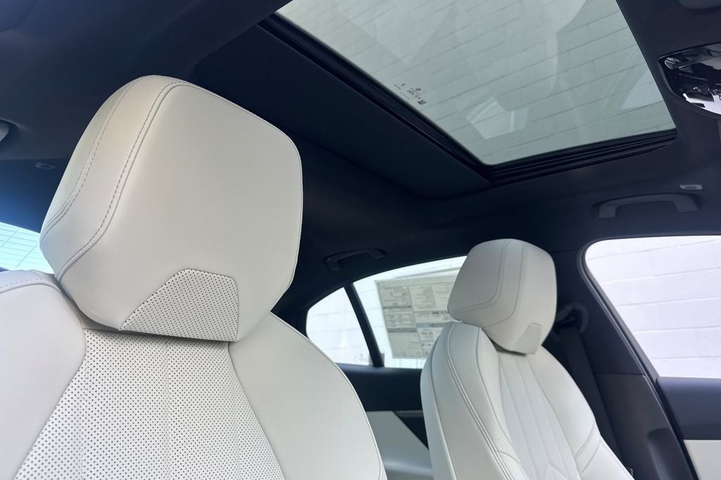 2026 BMW i5 eDrive40