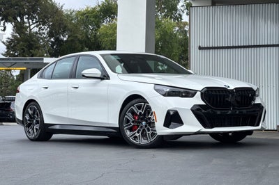 2027 BMW 5 Series i5 edr