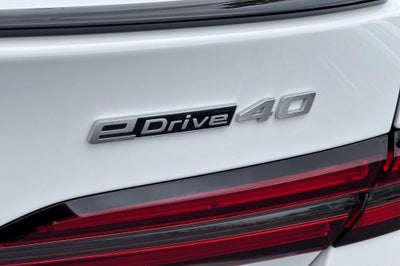 2027 BMW 5 Series i5 edr