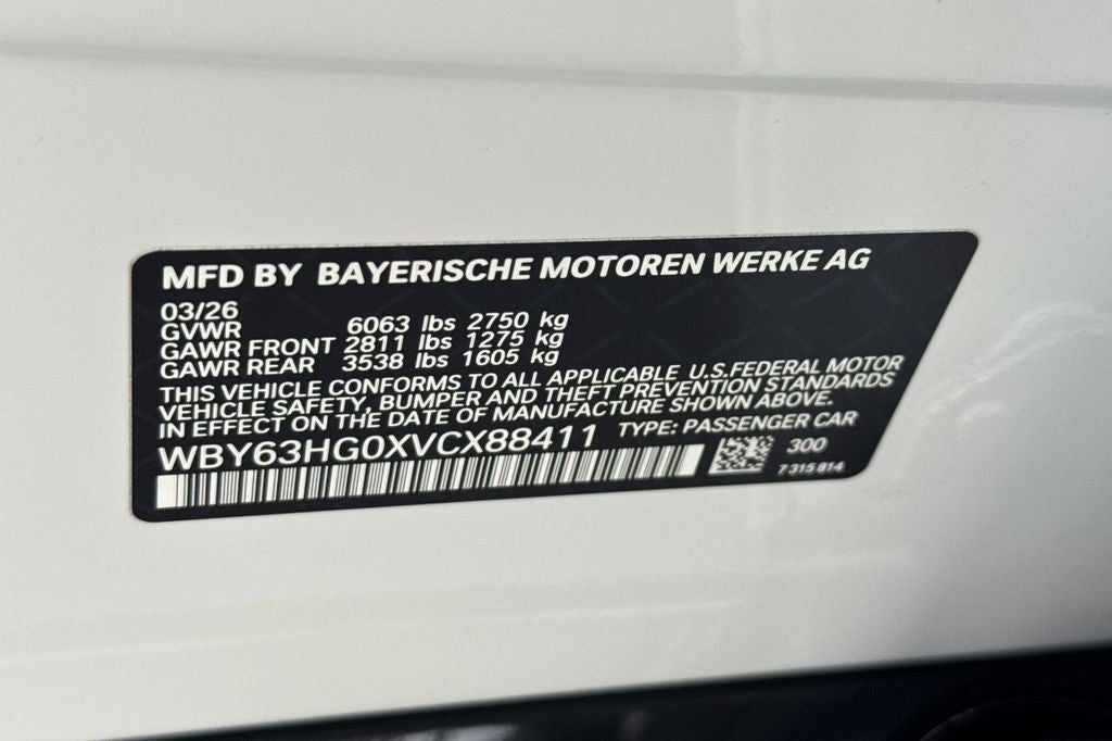2027 BMW 5 Series i5 edr