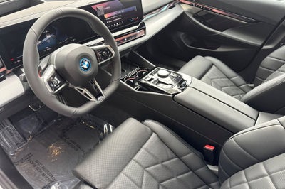 2027 BMW 5 Series i5 edr