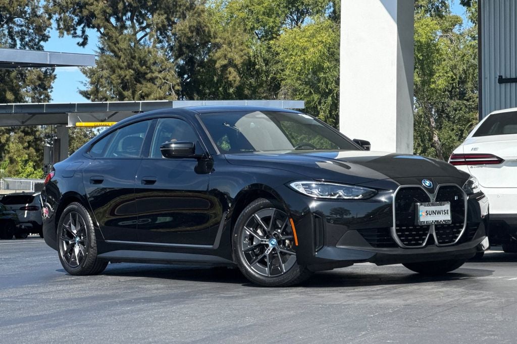 2023 BMW i4 eDrive40