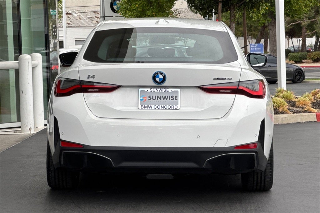 2023 BMW i4 eDrive40