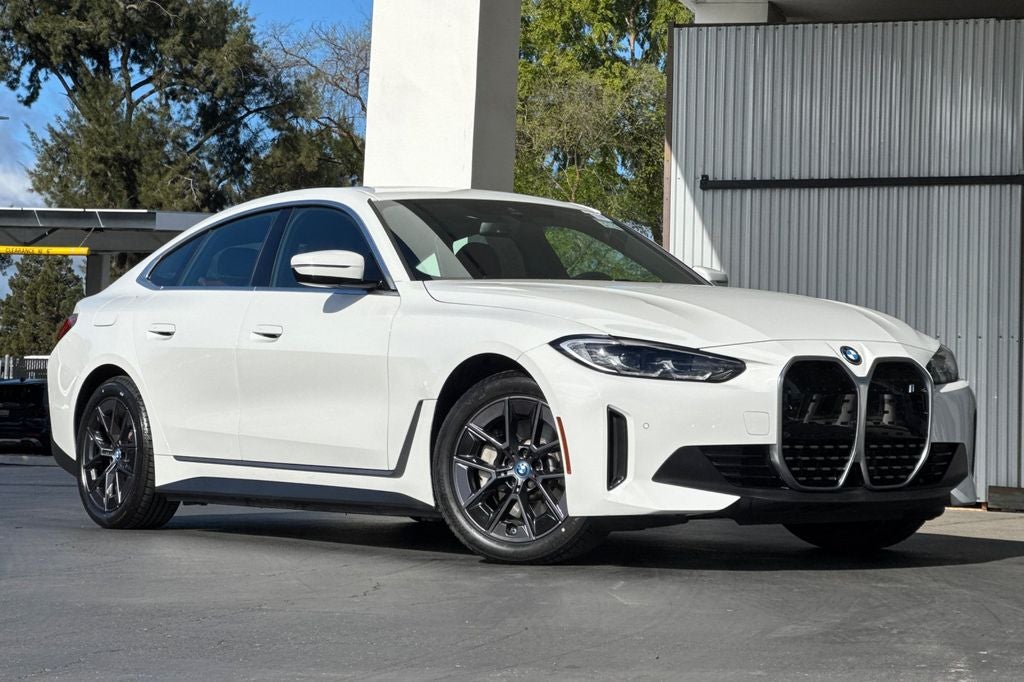 2023 BMW i4 eDrive40