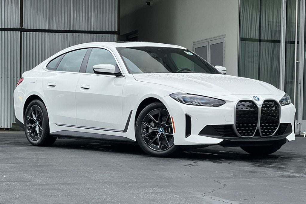 2023 BMW i4 eDrive40