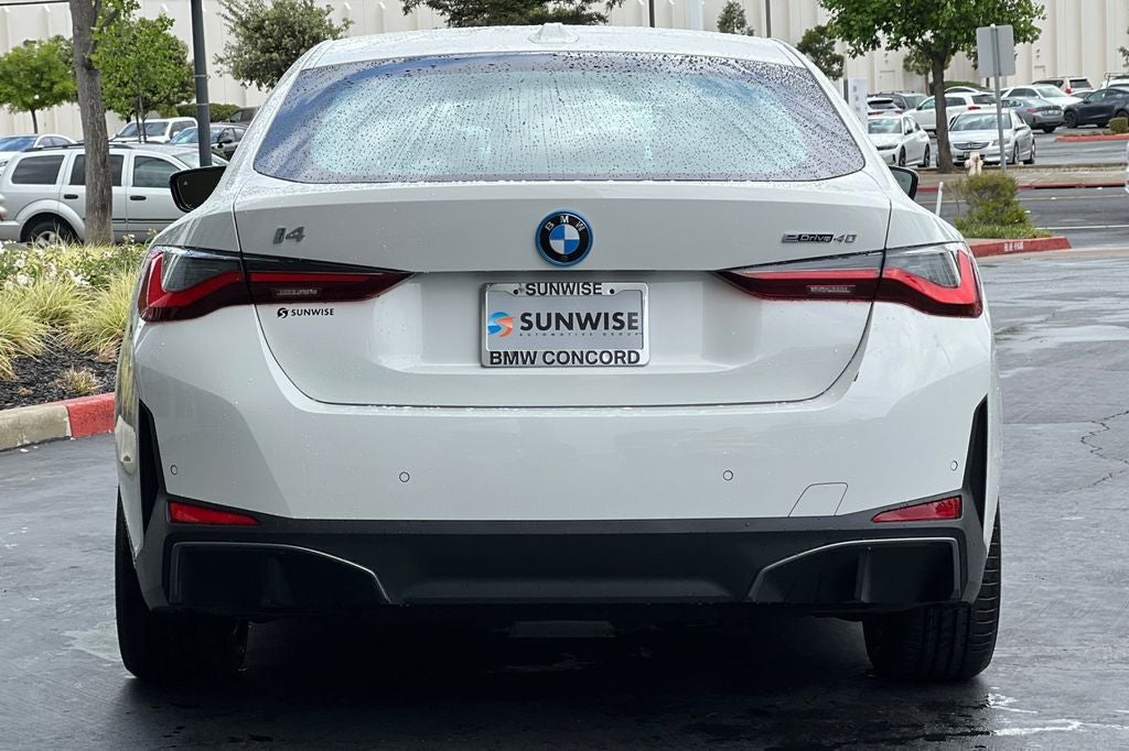 2023 BMW i4 eDrive40