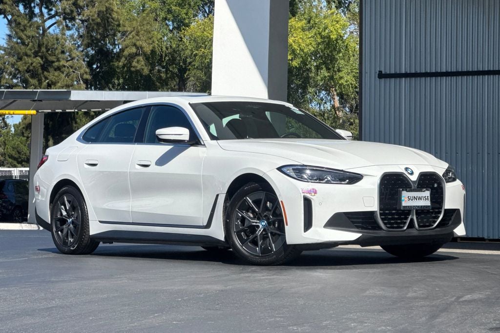 2023 BMW i4 eDrive40