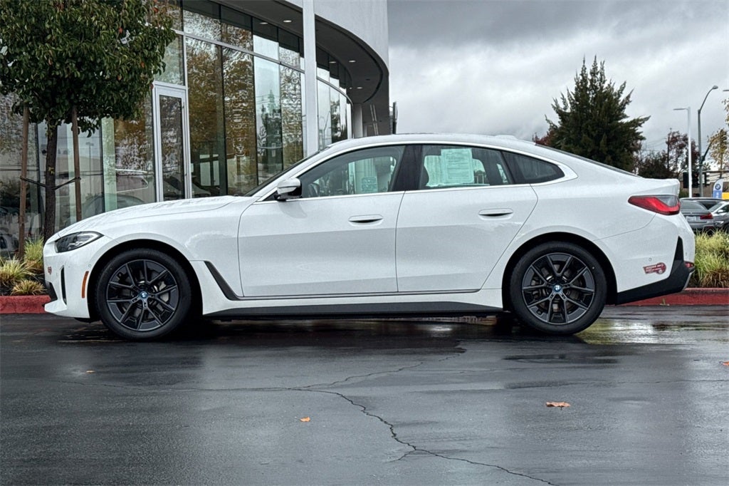 2023 BMW i4 eDrive40