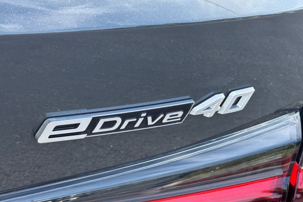 2023 BMW i4 eDrive40