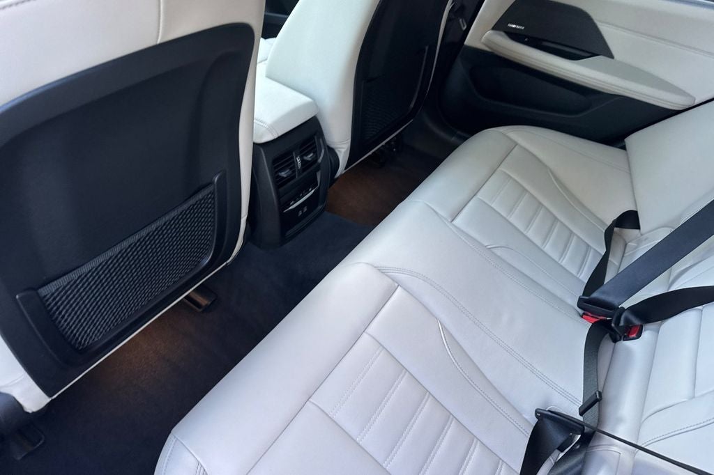 2023 BMW i4 eDrive40