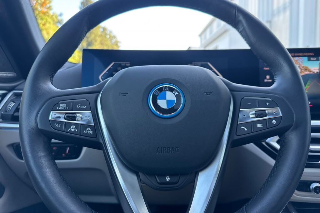 2023 BMW i4 eDrive40
