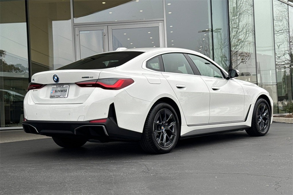 2023 BMW i4 eDrive40