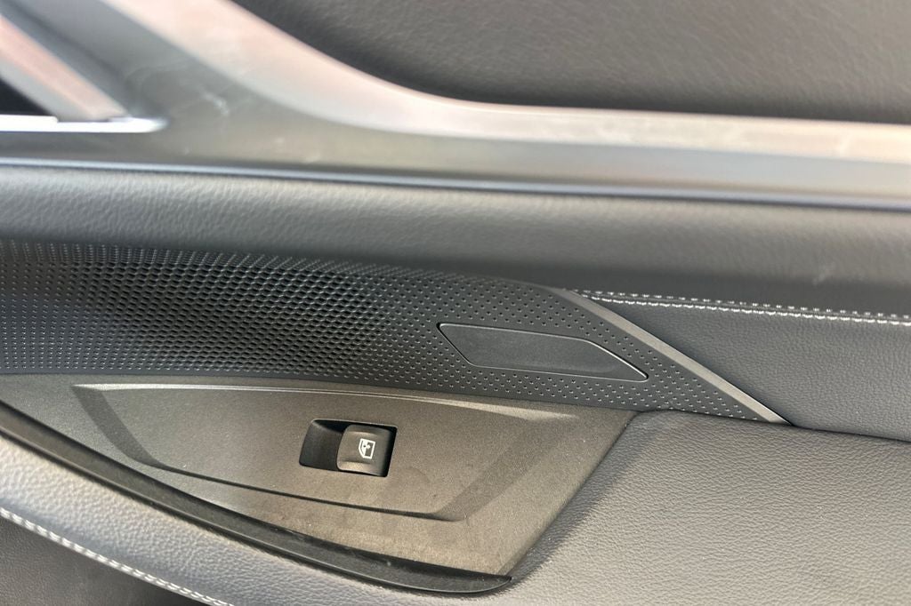 2023 BMW i4 eDrive40