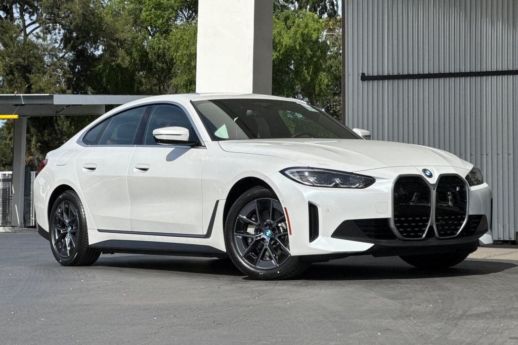 2024 BMW i4 eDrive40
