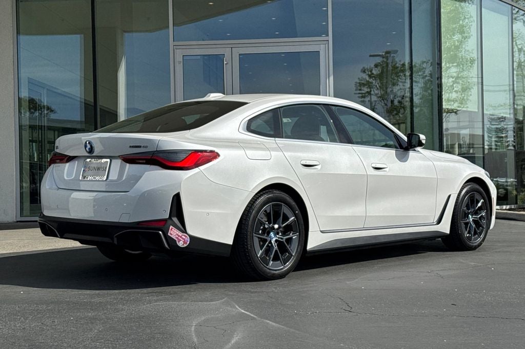 2024 BMW i4 eDrive40