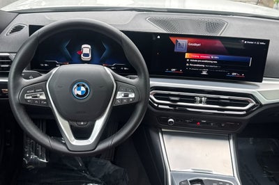2023 BMW i4 eDrive40
