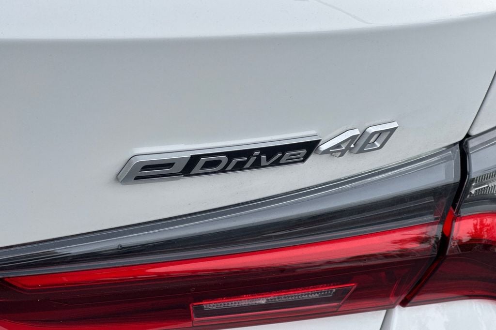 2023 BMW i4 eDrive40