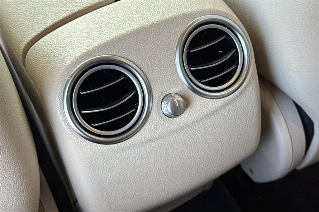 2020 Mercedes-Benz GLC GLC 300